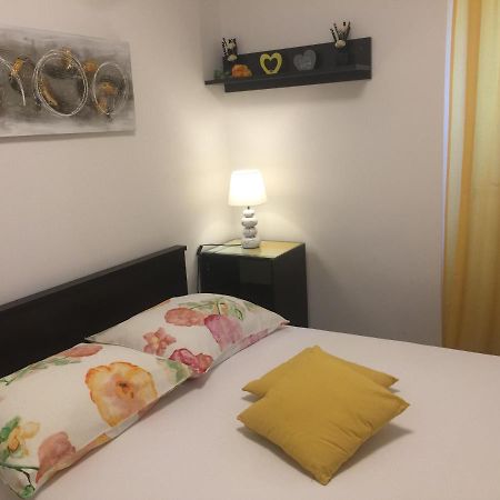 Apartman U Srcu Grada - Ilicev Prolaz Split Buitenkant foto